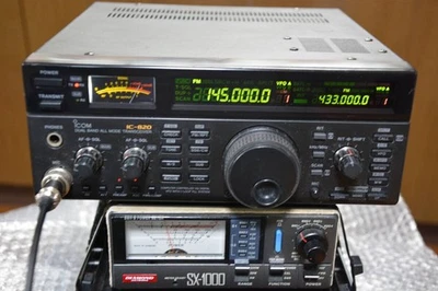 Icom IC-820 M 144/430 MHz All Mode Transceiver getestet Handmikrofon DC-Kabel... - Bild 1 von 4