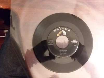 1957 EXC RARE 1ST PRESS Chet Atkins Colonial Ballroom / Hidden Charm  47-7048 45 - Image 1 of 2