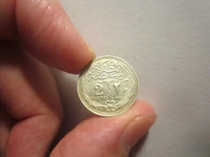 BONITO GRADO 1917 EGIPTO 2 PIASTRAS PLATA - Imagen 1 de 2