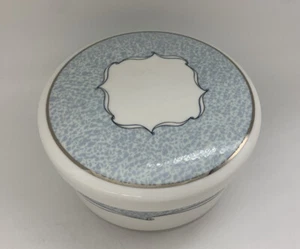 Wedgwood Venice Bone China Trinket Jewelry Covered Dish (y) - Picture 1 of 6