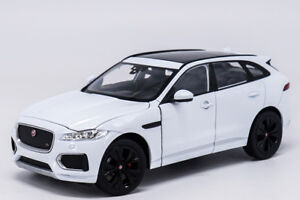 1:24 Welly Jaguar F-Pace Diecast Model Sports Racing Car Toy White NEW IN BOX