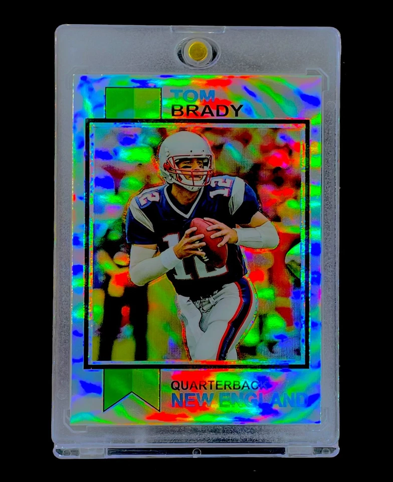 TOM BRADY 2005 REFRACTOR HOLO THROWBACK SP Insert Chrome - PATRIOTS - Image 1 of 4