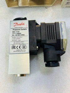 danfoss pressure switch MBC 5100 1211-2DB04 Range: -0.2/+4bar  - Picture 1 of 4