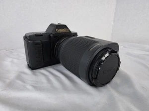 Cámara Canon T80 con lente zoom AC 75-200 1:45 PROBADA - Imagen 1 de 12