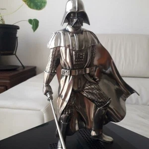 Star Wars Darth Vader Limited Edition PVC Figure - Picture 1 of 4