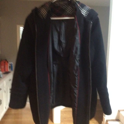 Abrigo mediano para mujer Fleet Street Ltd. Foto 1 de 4