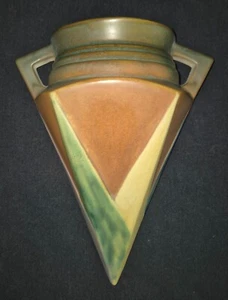 VINTAGE 1928 ROSEVILLE POTTERY FUTURA ART DECO WALL POCKET 1261-8" NEAR MINT - Picture 1 of 9
