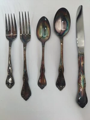 Oneida Community Stainless "Fredericksburg"   1 Table Setting Of 5 - Image 1 of 4