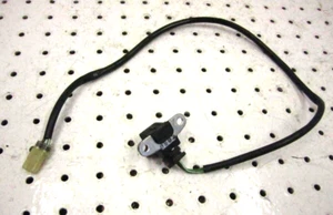 Sensor de sincronización Arctic Cat F8 2007 con cable y enchufe 3007-317 - Imagen 1 de 2