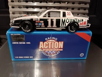 1/24 ACTION PLATINUM DARRELL WALTRIP 1981 BUICK #11 MOUNTAIN DEW CWC 1 DE 6.000 Foto 1 de 4