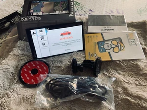 Garmin Camper 795 MT-D EU 7" Navigationssystem Auto Wohnmobil DAB+ Bluetooth - Bild 1 von 4