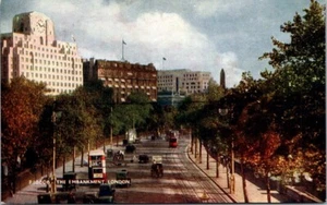 Vintage Postcard The Embankment England London United Kingdom Unposted - Picture 1 of 2
