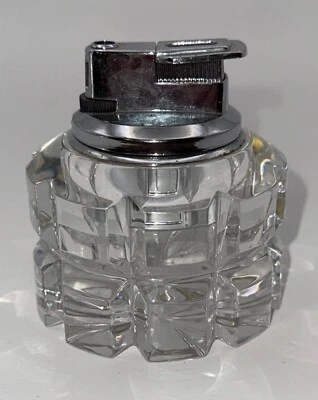 Encendedor de cigarrillos de escritorio vintage Mikasa redondo de cristal cromado SIN PROBAR Foto 1 de 4