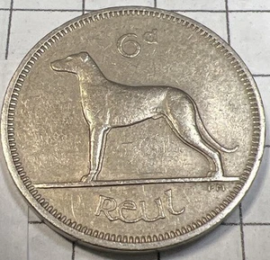 1960 Ireland 6 Pence Irish Wolfhound Dog Coin - Picture 1 of 4