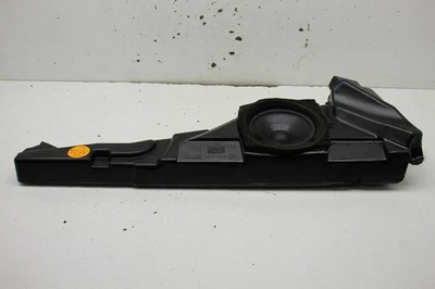 BMW 528i E39 1997 1998 puerta altavoz caja delantero izquierdo fabricante de equipos originales usado Foto 1 de 4