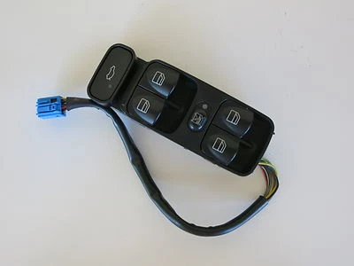 01-07 Mercedes Benz C240 C320 C350 Drivers Side Left Master Window Switch OEM - Image 1 of 4
