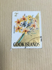 COOK ISLANDS STAMP, 1967, 2c, FRANGIPANI FLOWER YELLOW, NEW ZEALAND DOLLAR - Picture 1 of 7