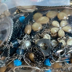 Bastel Konvolut Schrott Schmuck Upcycle Mehrzweck Ernte Posten - Bild 1 von 3