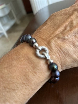 Died Pearl Tahitian Like Bracelet, White Gold Class With Diamonds 8 Inches ￼ - Image 1 of 4