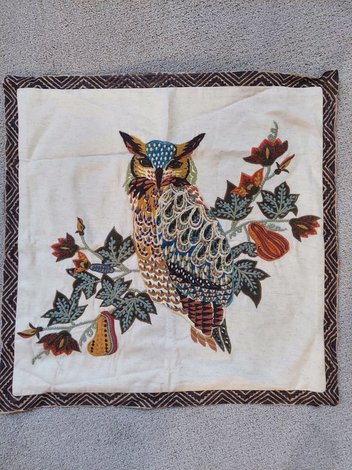 NEW Pottery Barn ~ OWL EMBROIDERED Cotton & Linen PILLOW COVER  20" - Image 1 of 4