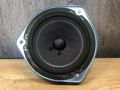 2006-08 Honda Pilot Alpine Rear Door Speaker Right or Left OEM - Image 1 of 3