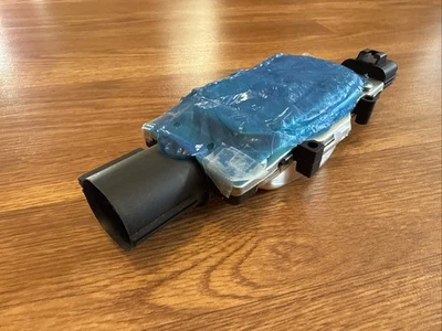 Módulo de control del ventilador de refrigeración del radiador de escape para Ford Focus 2012-2018 1137328464 Foto 1 de 4