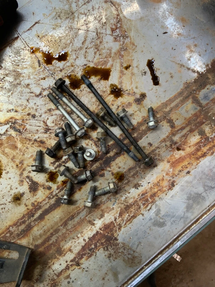 2010 起亚灵魂油盘起亚 SOUL 10 11 2.0 油盘螺栓 — 第 1/1 张图片