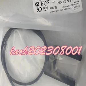 1PC NEW Proximity switch E3Z-G81-M3J sensor #YM - Picture 1 of 4