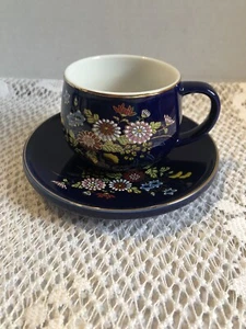Taza y platillo Kutani-azul cobalto-diseño floral - Imagen 1 de 12