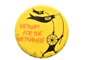 Seltenes Vietnam für den Vietnamesen - Mann mit Fischdrachen - Antikriegsknopf - um 1960/70er - Bild 1 von 2