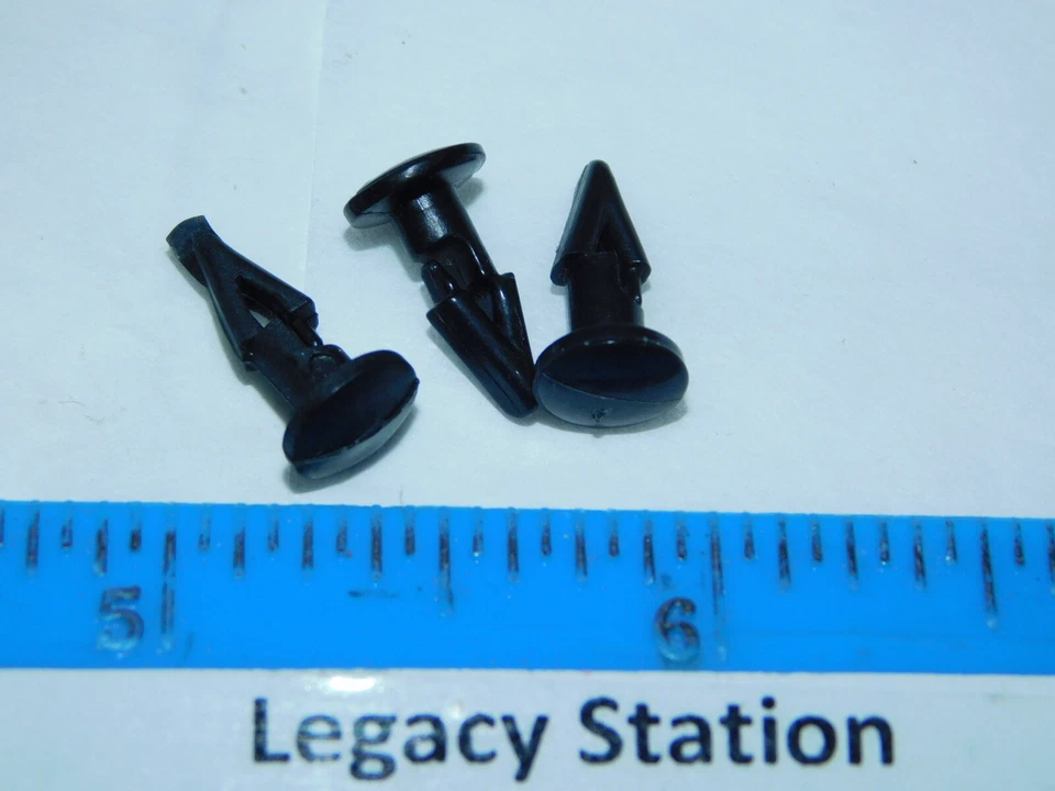 Lionel Train Part 9700-20 Plastic Truck Rivet - Image 1 of 1