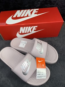 nike pink sliders
