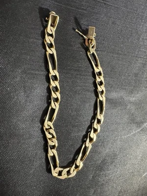 14K Solid Gold Figaro Bracelet 9” 16 Grams Used Scrap Or Sell - Image 1 of 4