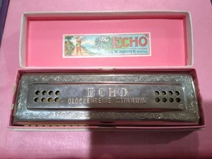 Vintage German Harmonica M. Hohner ECHO GLOCKENREINE STIMMUNG WITH BOX (C/G) - Picture 1 of 15