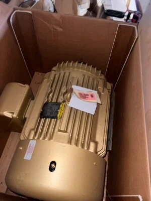 NOS Super-E MOTOR SPEC 10E377Y538G1 IEC FRAME D180L 22KW V 208-230/460 1760 RPM - Image 1 of 4