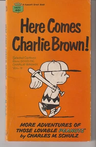 Vintage Charlie Brown Book: Here Comes Charlie Brown - Picture 1 of 1