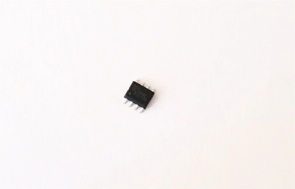 Speicher-IC/ NOR-Flash - MX25L1606EM1I-12G - 16 Mbit - SOP-8 - NEU - Bild 1 von 1