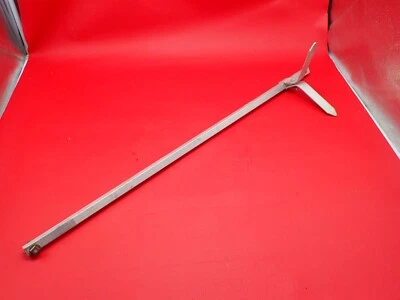 Earthway Garden Seeder Model 1001-B Drop Down Row Marker 30" - Image 1 of 4