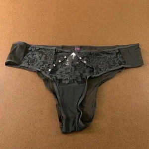 Adore Me Womens Size 1X Dark Shadow Gray Mesh Cheeky Panty NWT - Picture 1 of 5