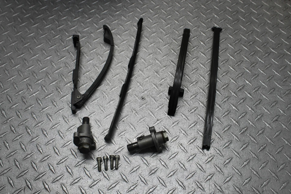 1988 YAMAHA VMAX 1200 VMX1200 CAM TIMING CHAIN GUIDES - Image 1 of 4