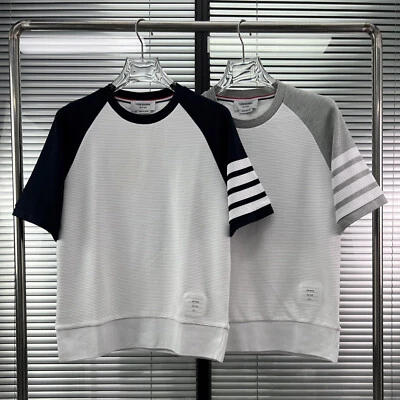 Top de manga corta Thom Browne clásico de verano a rayas cuello redondo para hombre/mujer Foto 1 de 4