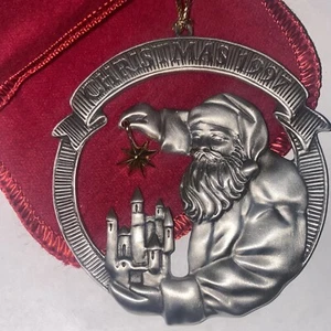 Avon 1997 Pewter Christmas Ornament- Santa and Star of Bethlehem Pouch w/Box - Picture 1 of 7