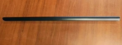 New Genuine GM 20921215 Sealing Strip Passenger Side 2007-14 Chevy Silverado - Image 1 of 4