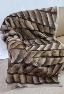 NEU! Bisamfell DECKE ECHT PELZ FELLDECKE  REAL FUR Naturfell Upcycling 135 x 188 - Bild 1 von 13