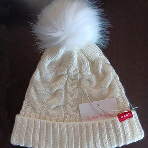 Pom pom Beanie - Picture 1 of 3