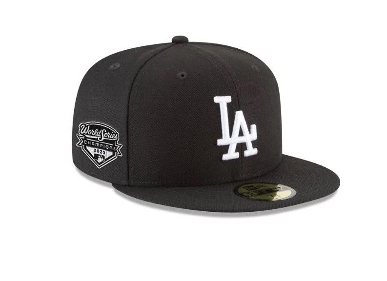 Los Angeles Dodgers Black MLB Fan Apparel & Souvenirs 7 1/8 Size