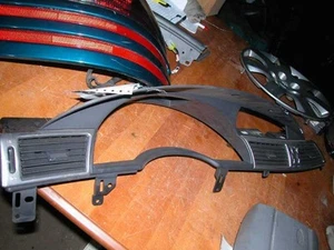 04 PACIFICA SPEEDOMETER INSTRUMENT CLUSTER GAUGES MPH NAVIGATION DISPLAY - Picture 1 of 2