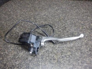 06 Yamaha XV250 Virago 250 Front Brake Master Cylinder 63C - Picture 1 of 3