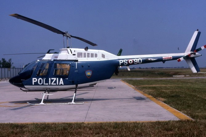 original 35 mm Slide aircraft  italian AB206 jet ranger polizia PS90 cn872 aug98 Foto 1 de 1