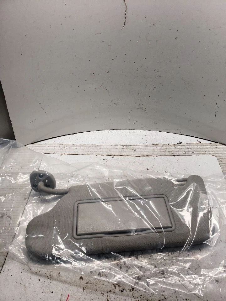 Parasol Driver VIN W cuarto dígito limitado compatible con 06-16 IMPALA 1396454 Foto 1 de 4